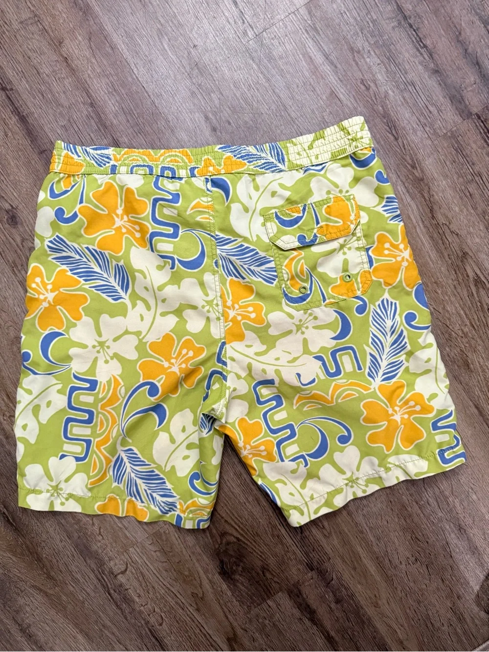 Reyn Spooner • Fiji Pareau Hawaiian Print Swim Trunks